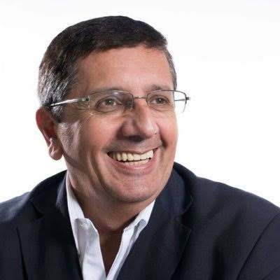 Hermes Rodríguez: «Pagar salarios en dólares puede ser positivo, pero antes hay que definir reglas muy claras»