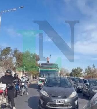¿El Gobierno analiza cómo van a trabajar los colectivos el miércoles por el partido entre Argentina e Inglaterra?