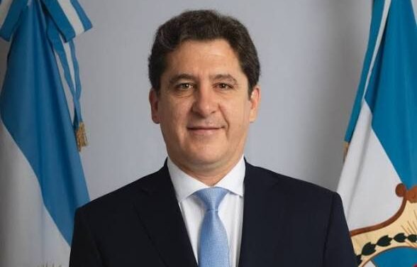 «Su entrega quedará en la memoria»: el emotivo mensaje de Gustavo Fernández durante la despedida a las víctimas