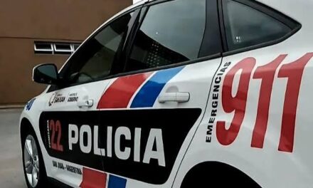 Un policía le salvó la vida a una nena que se había atragantado con una golosina en Rawson