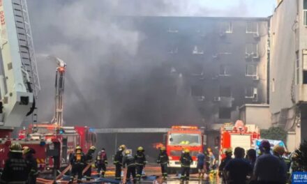 Al menos 28 muertos por un incendio en una fábrica de zapatos en China