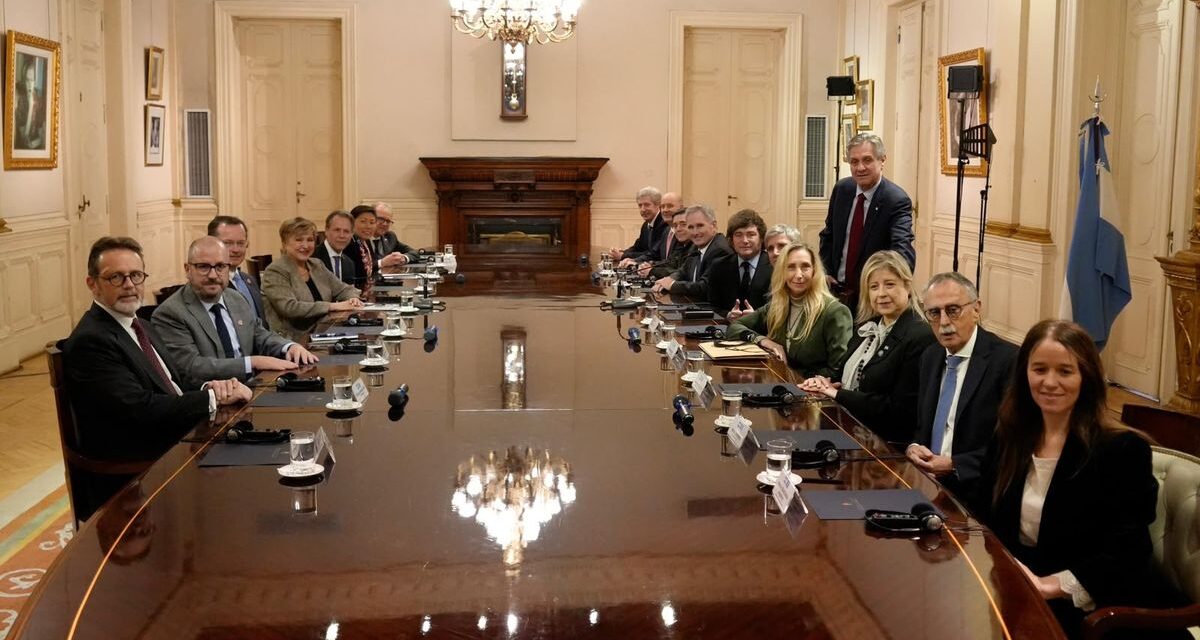 Kristalina Georgieva se entrevistó con Javier Milei en Casa Rosada y participó de la reunión de Gabinete ampliado