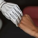 Hay cosas que no deberíamos delegarle a la inteligencia artificial, aunque las haga mejor que nosotros