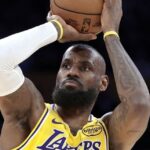 LeBron James a los 41 años dejará Los Ángeles Lakers tras ocho años y considera propuestas de nuevas franquicias