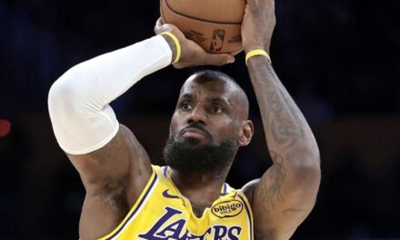 LeBron James a los 41 años dejará Los Ángeles Lakers tras ocho años y considera propuestas de nuevas franquicias