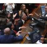 Mientras continúa el tironeo judicial, los efectos colaterales abren debates en Diputados
