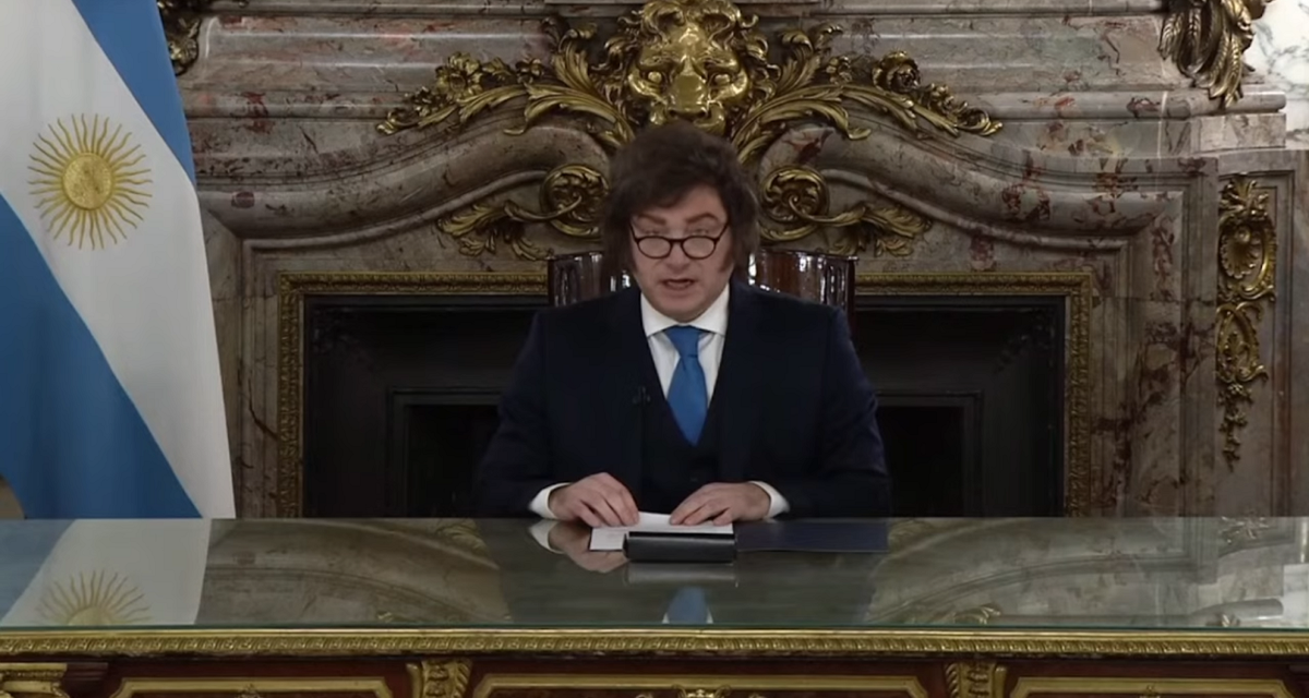 Qué es el grillete fiscal del que habló Javier Milei en cadena nacional