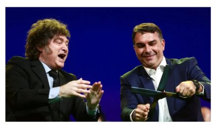 Diputados del PT pidieron investigar a Javier Milei por su respaldo a Flávio Bolsonaro en plena campaña electoral