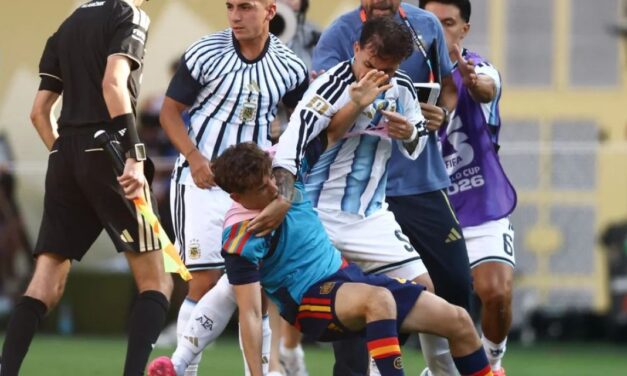 «Es fútbol y ya está»: Gavi rompió el silencio y opinó sobre su pelea con Leandro Paredes tras la final del Mundial 2026