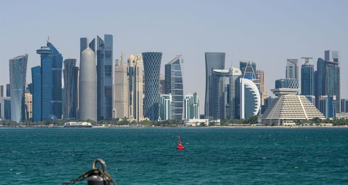 Qatar anunció la reanudación de la navegación marítima a partir de este domingo
