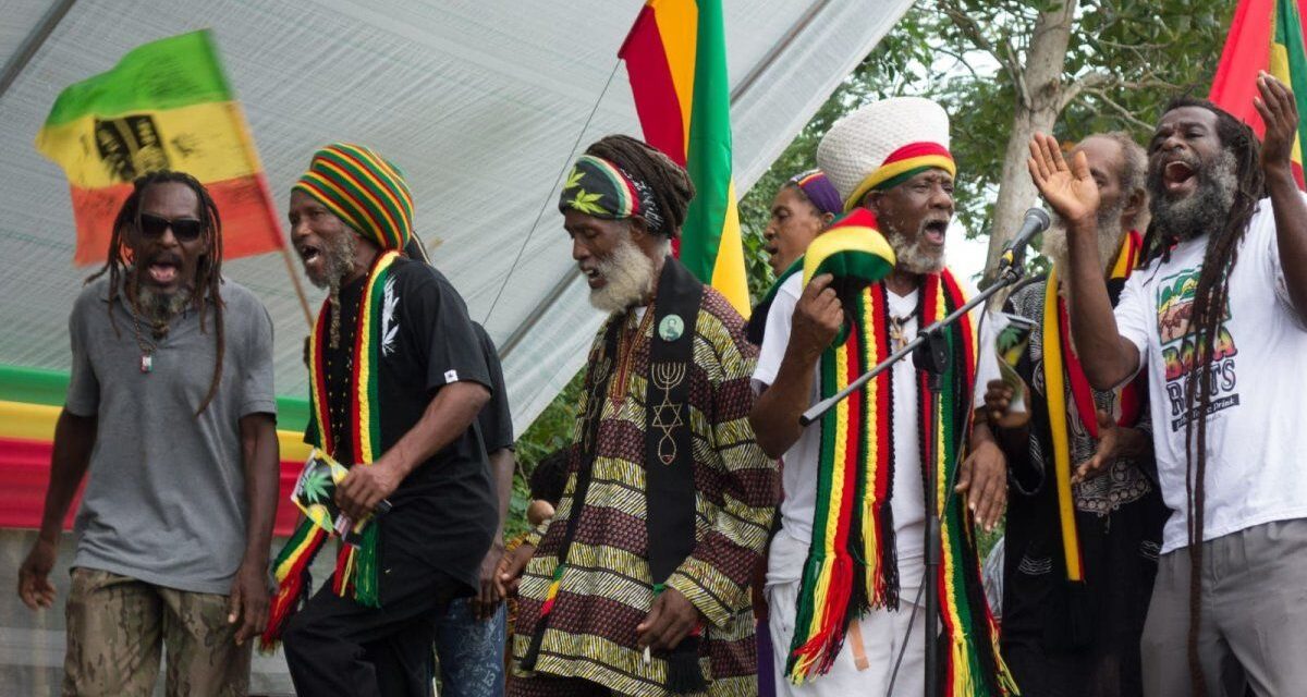 La Justicia de Kenia rechazó el uso religioso de la marihuana a los rastafaris