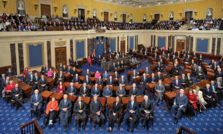 El Senado de EEUU designó a Jay Clayton como nuevo director de Inteligencia Nacional