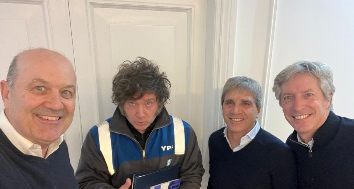 Javier Milei grabará la cadena nacional junto al equipo económico y busca blindar la continuidad de Santiago Bausili