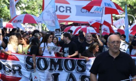 La UCR se rearma y propone una gran PASO de centro para competir contra LLA y el kirchnerismo