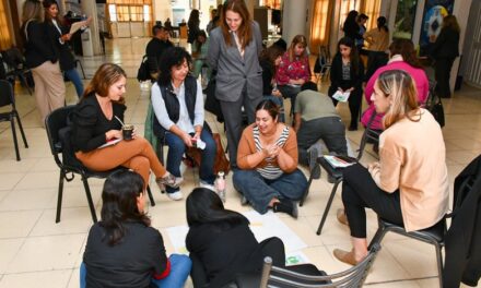 Jornada de capacitación para reforzar la prevención del suicidio
