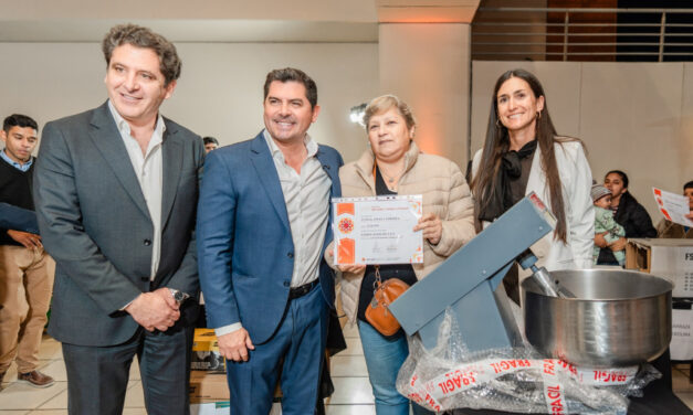 Orrego encabezará la entrega de herramientas e insumos de los programas Equipando Futuro e IDEAS