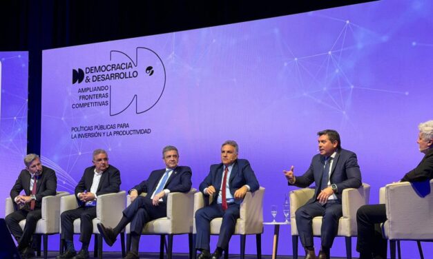Orrego defendió la inversión privada y pidió reglas claras para que Argentina pueda crecer
