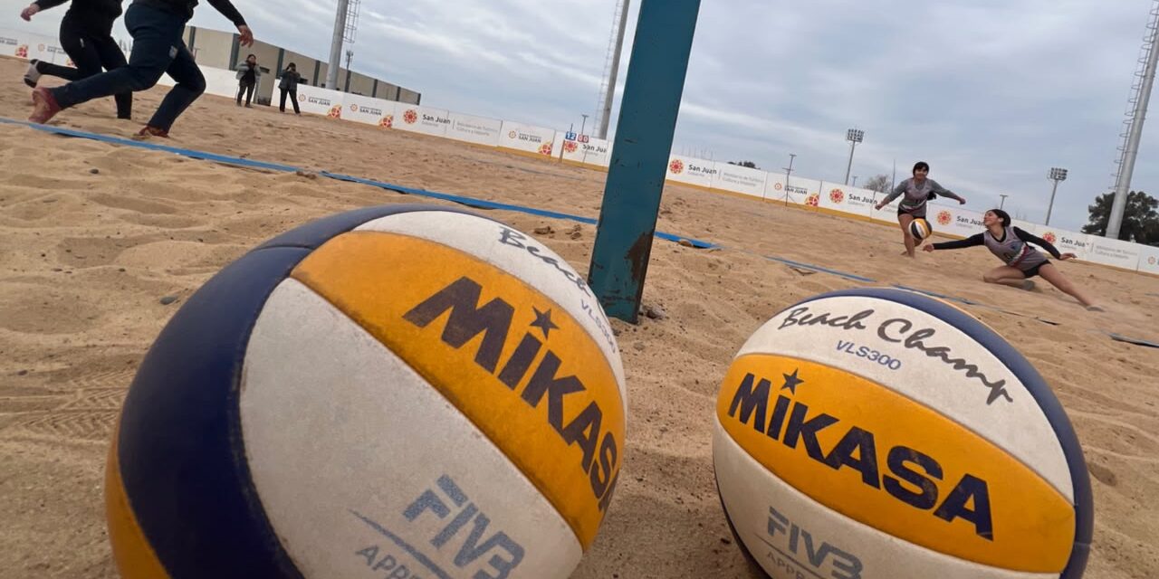San Juan ya tiene a sus representantes para la instancia nacional de vóley playa de los Juegos Evita