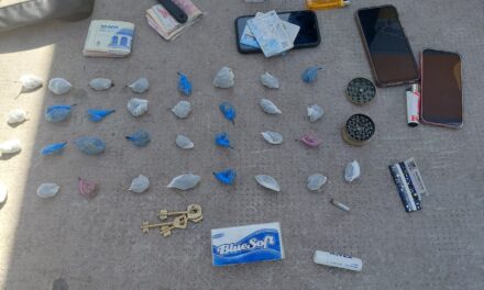 Tres detenidos tras ser sorprendidos con marihuana en pleno centro