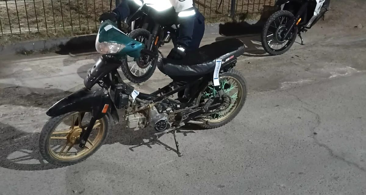 Le encontraron el motor limado a una moto durante un control en 25 de Mayo