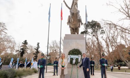 El gobernador Orrego homenajeó a San Martín a 176 años de su paso a la inmortalidad