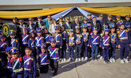 La música como puente: La Banda del Servicio Penitenciario comenzó a visitar escuelas
