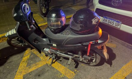 Una madrugada agitada en pleno centro terminó con dos jóvenes detenidos