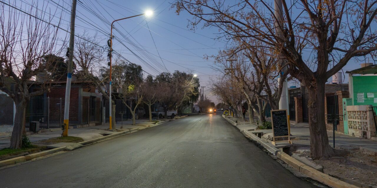 Rawson acelera la recuperación de sus calles con una inversión municipal de $2.500 millones