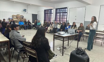 El Poder Judicial llevó talleres sobre violencia y adopción a Calingasta