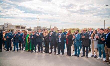 Rivadavia inauguró nuevo pavimento en Posta del Ángel y calle Salinas