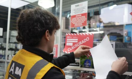 Jorge Macri desplegó un amplio operativo en Once contra la venta de celulares robados: Reventamos 10 cuevas