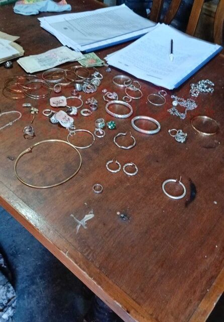 Recuperaron parte de las joyas robadas en el microcentro: Dos adolescentes de 16 años quedaron bajo investigación