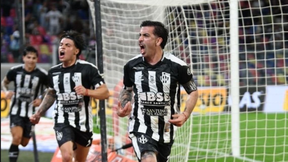 San Lorenzo tropezó en Santiago del Estero y cayó 1-0 ante Central Córdoba