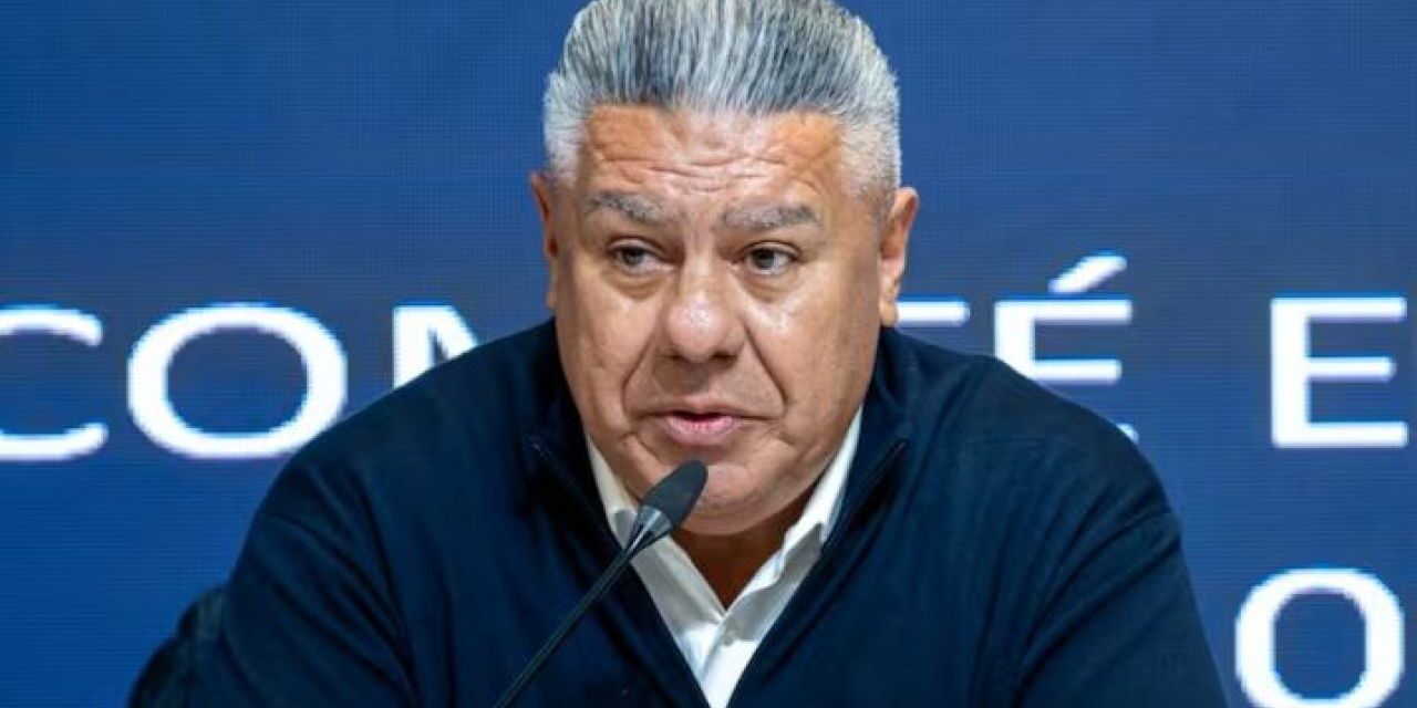 «Chiqui» Tapia contó la historia detrás de la bandera de Malvinas