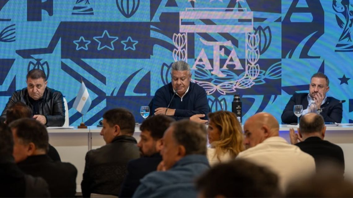 El Fútbol Argentino discute el formato para los torneos 2027: cuáles son los cambios que se viene