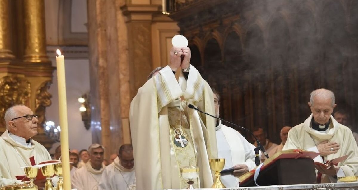 La Iglesia alertó al Gobierno sobre el impacto de las deudas en las familias