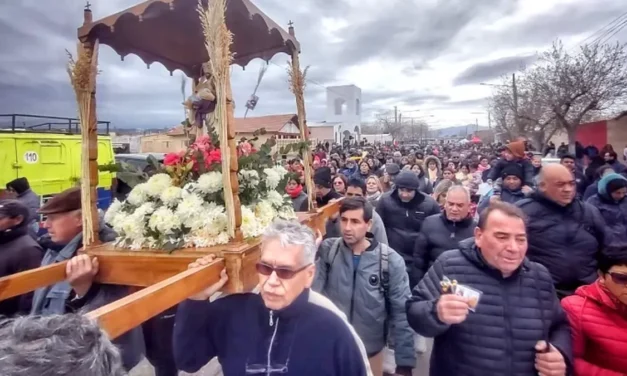 Chimbas celebra a San Cayetano con misas, procesión y bautismos en su fiesta patronal