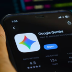 Gemini alcanzó los 1.000 millones de usuarios y le pisa los talones a ChatGPT