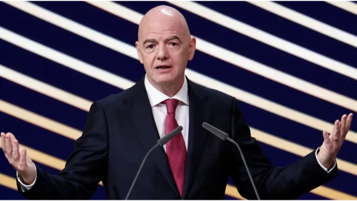La FIFA dio marcha atrás y canceló la privatización del fútbol: el comunicado de Gianni Infantino