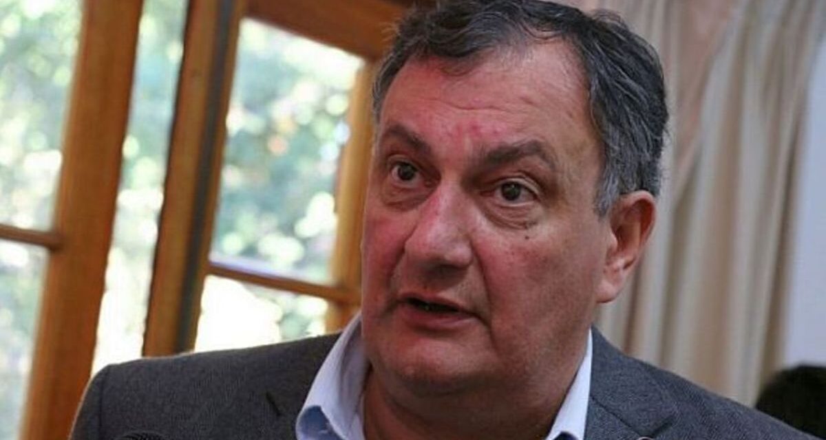 Javier Milei designó al exintendente de Bariloche Gustavo Gennuso como vicepresidente de la CNEA