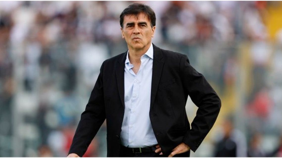 Gustavo Quinteros asumió la culpa de la goleada sufrida y le envió un mensaje a los hinchas de Independiente