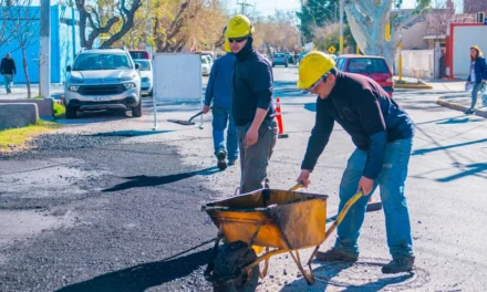Rivadavia pone en marcha la repavimentación de calle Reconquista con una obra por etapas