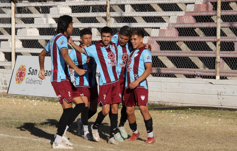 Alianza volvió a ganar y se afianza en la cima del Clausura