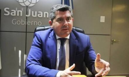 El gobernador Marcelo Orrego acompañará la misa en memoria de las víctimas de la tragedia aérea