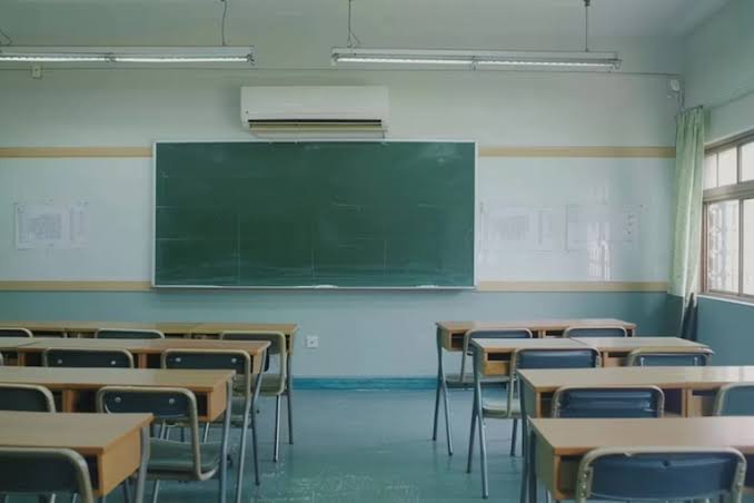 Achem: «No se puede incumplir la ley» y confirmó controles en las escuelas durante el paro docente