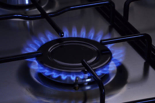 Desesperante escena en Capital: encontró a su madre desvanecida por una fuga de gas