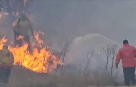 “Eran casas muy precarias”: el fuego arrasó viviendas y dejó a 20 familias afectadas en Pocito