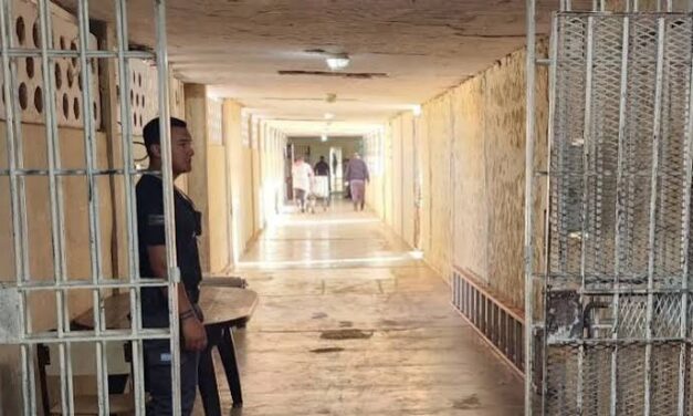 La interceptó, la llevó por la fuerza a su casa y la amenazó: fue condenado a prisión efectiva