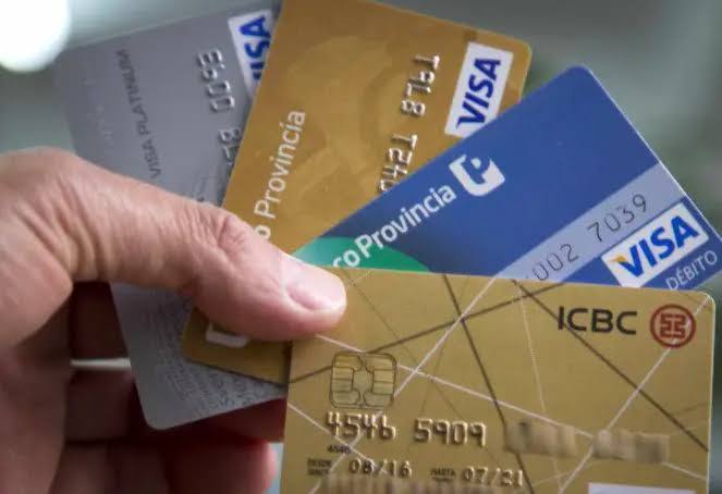 Débitos automáticos para pagar créditos: qué cambia con la nueva medida del Banco Central
