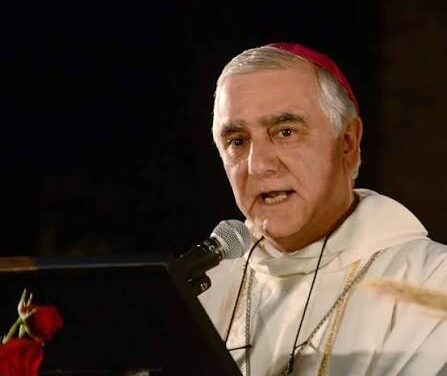 «La muerte no nos paraliza»: el fuerte mensaje del arzobispo en homenaje a los cuatro servidores públicos